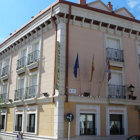 Hostal Virgen Del Villar Laguna de Duero Esterno foto